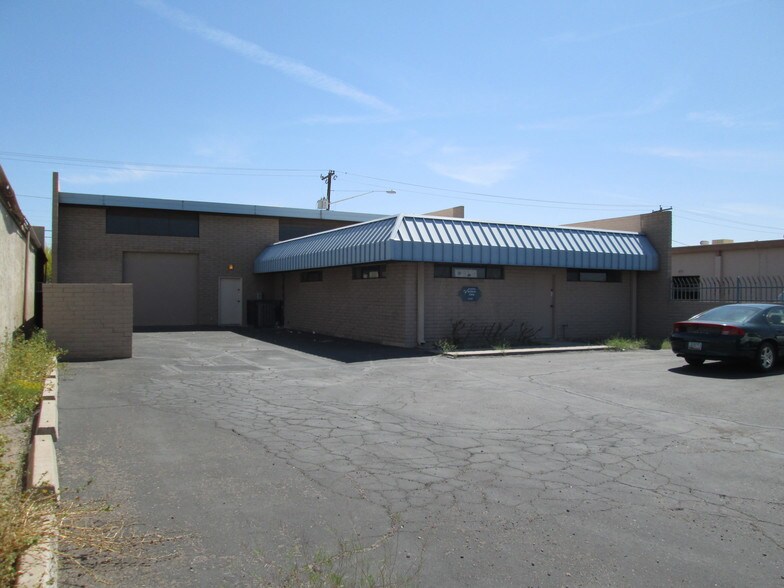 4347 E University Dr, Phoenix, AZ for lease - Primary Photo - Image 1 of 2