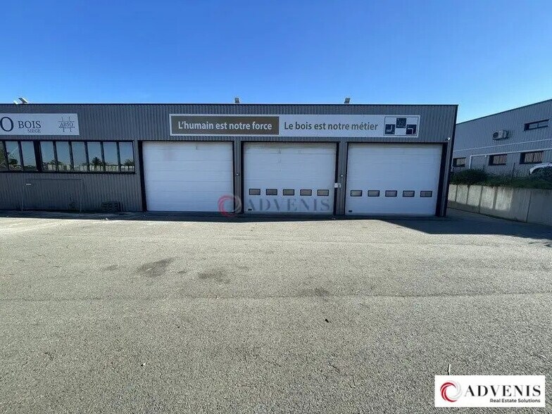 Flex in Cadaujac for sale - Building Photo - Image 3 of 12