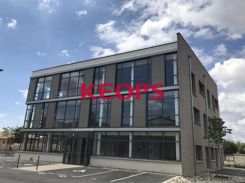Office in Colomiers for lease - Building Photo - Image 1 of 15