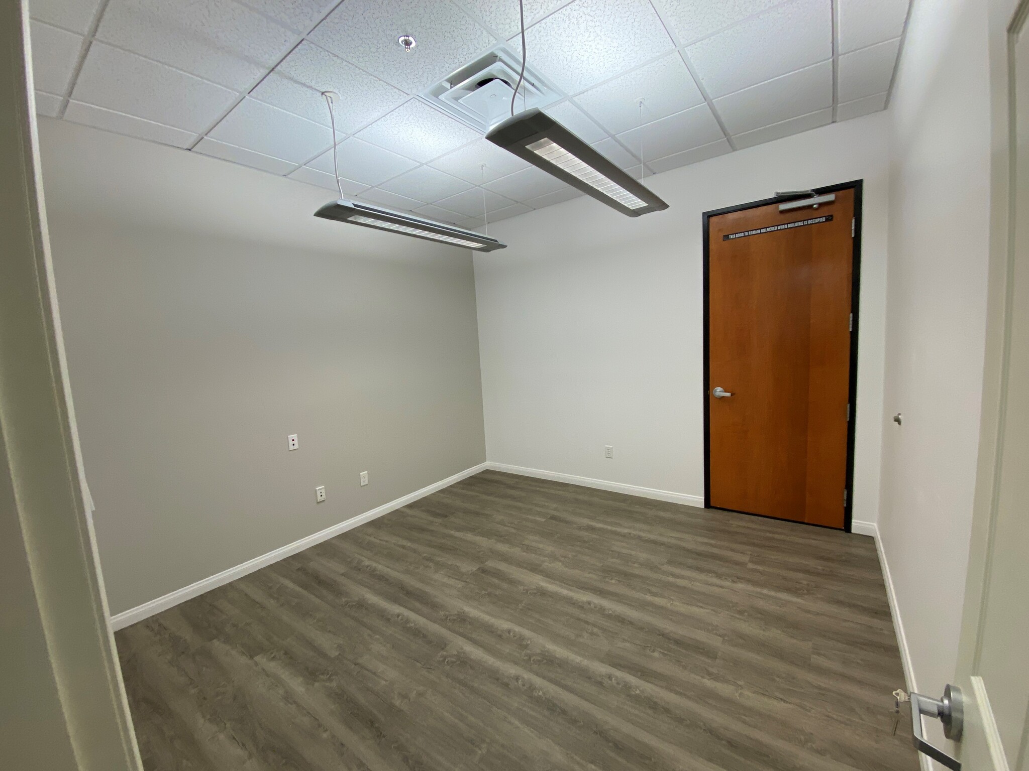 4175 S Riley St, Las Vegas, NV for lease Interior Photo- Image 1 of 9