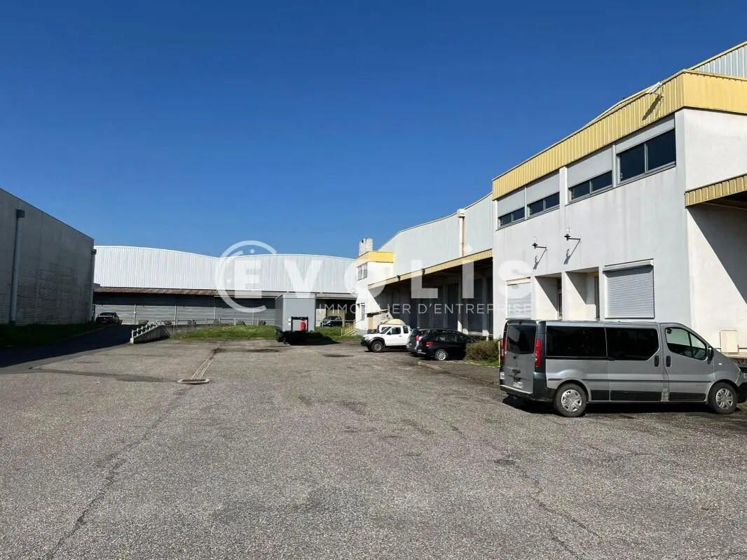 73 Rue Marius Berliet, Arnas for lease Building Photo- Image 1 of 16
