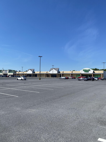 650 S Bay Rd, Dover, DE for lease - Building Photo - Image 1 of 6