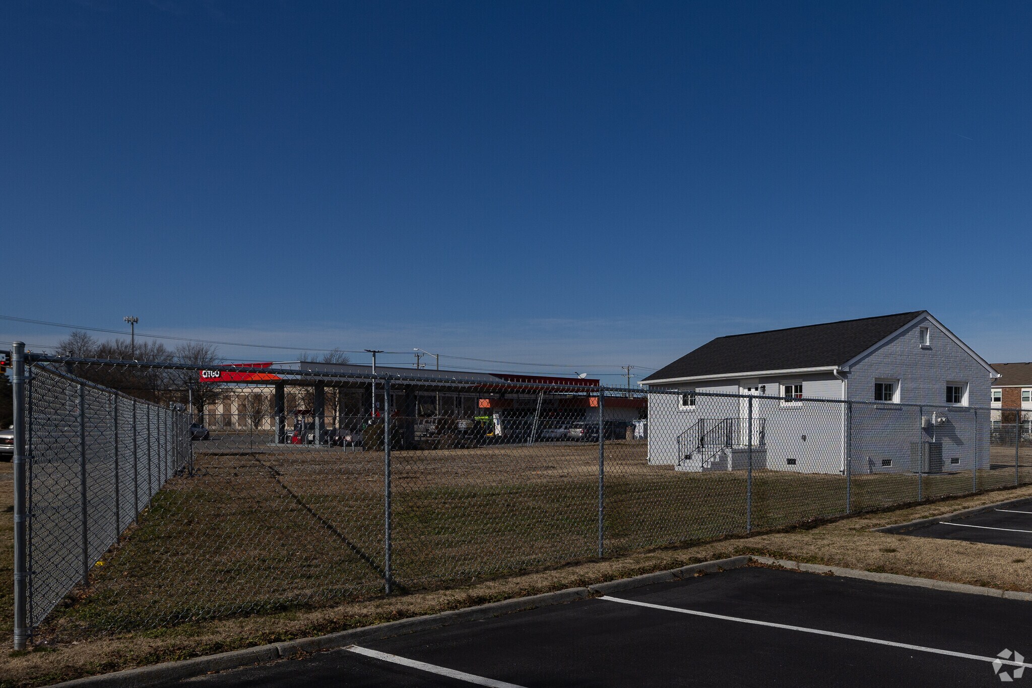5652 Bayside Rd, Virginia Beach, VA for sale Primary Photo- Image 1 of 13