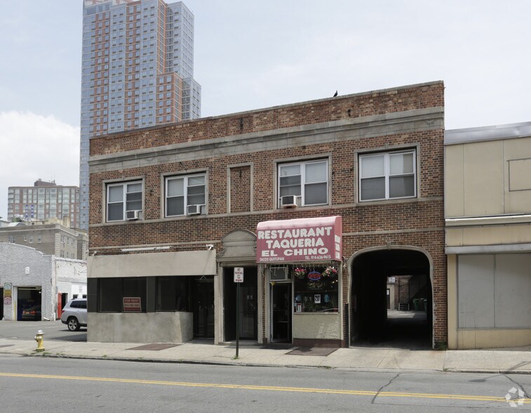 72 Centre Ave, New Rochelle, NY for sale - Primary Photo - Image 1 of 1