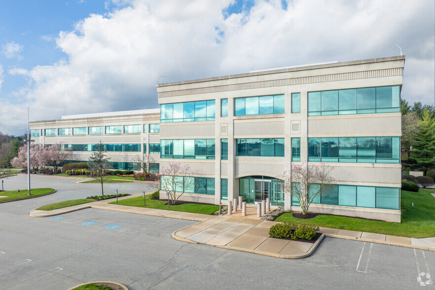 2100 Renaissance Blvd, King Of Prussia, PA for lease - Building Photo - Image 3 of 22