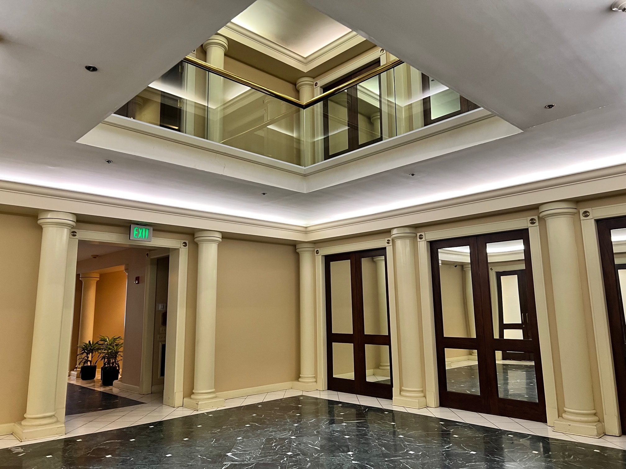 221 4th Ave N, Nashville, TN for sale Interior Photo- Image 1 of 1