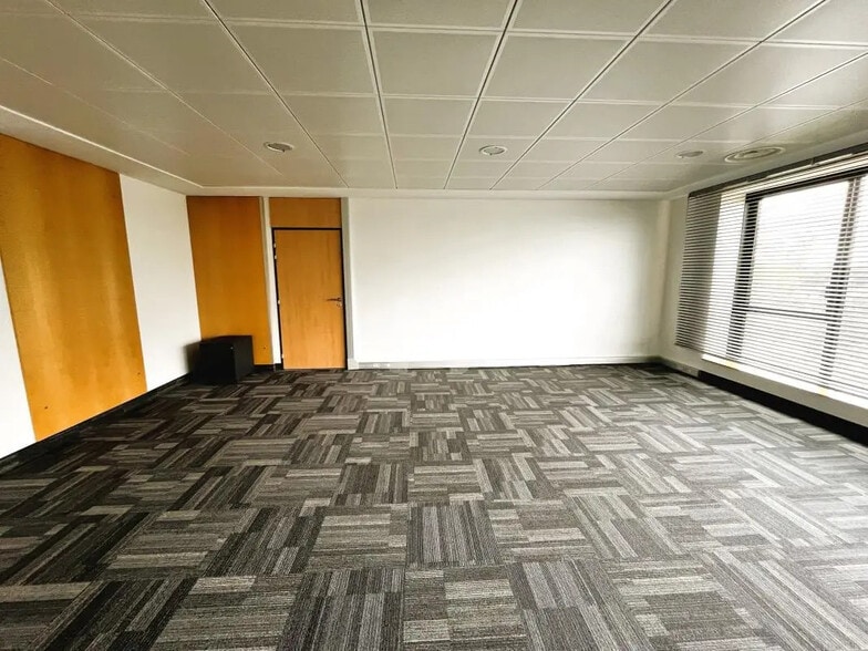 Office in Évry-Courcouronnes for sale - Interior Photo - Image 3 of 8
