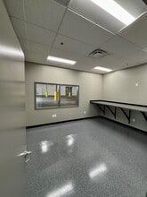 4625 Hollins Ferry Rd, Halethorpe, MD for lease Building Photo- Image 1 of 14