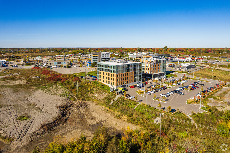 6485 Rue Doris-Lussier, Boisbriand, QC for lease - Aerial - Image 2 of 8