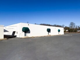 109 N Black Horse Pike, Blackwood NJ - Warehouse