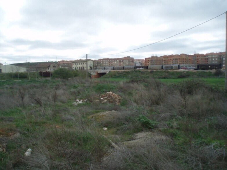 Land in Salas Bajas for sale - Building Photo - Image 2 of 3