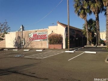 3330-3390 Fruitridge Rd, Sacramento, CA for sale - Building Photo - Image 2 of 18