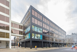 More details for 1 Newbridge Sq, Swindon - Office for Lease