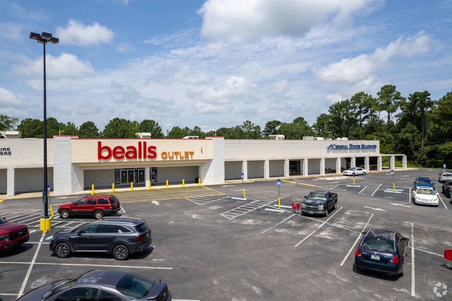 1160-1186 6th St, Macclenny, FL for lease - Building Photo - Image 3 of 5