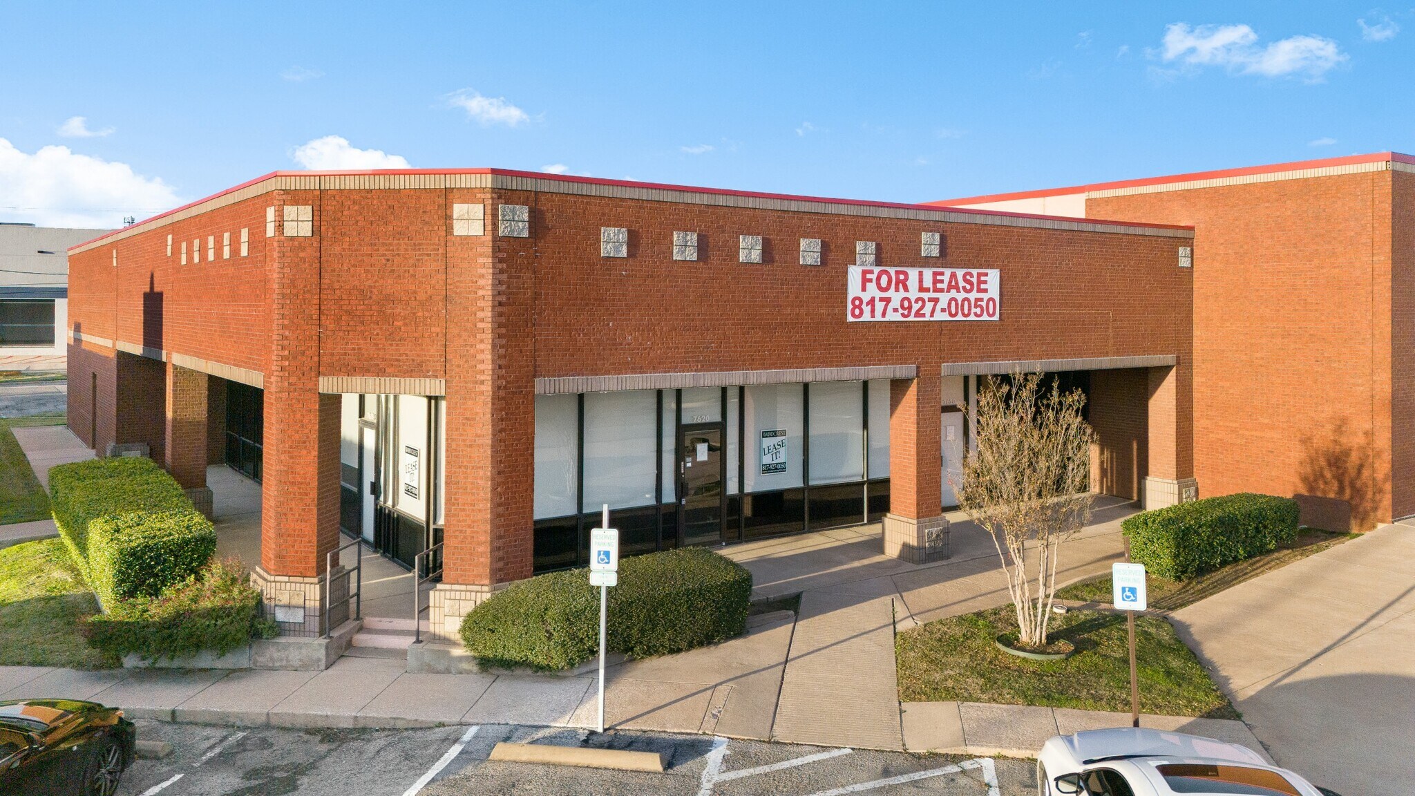 7520-7640 NE Loop 820, North Richland Hills, TX for lease Building Photo- Image 1 of 1
