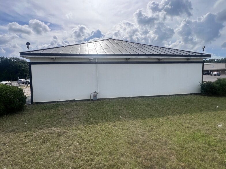 3450 Demetropolis Rd, Mobile, AL for sale - Building Photo - Image 3 of 35