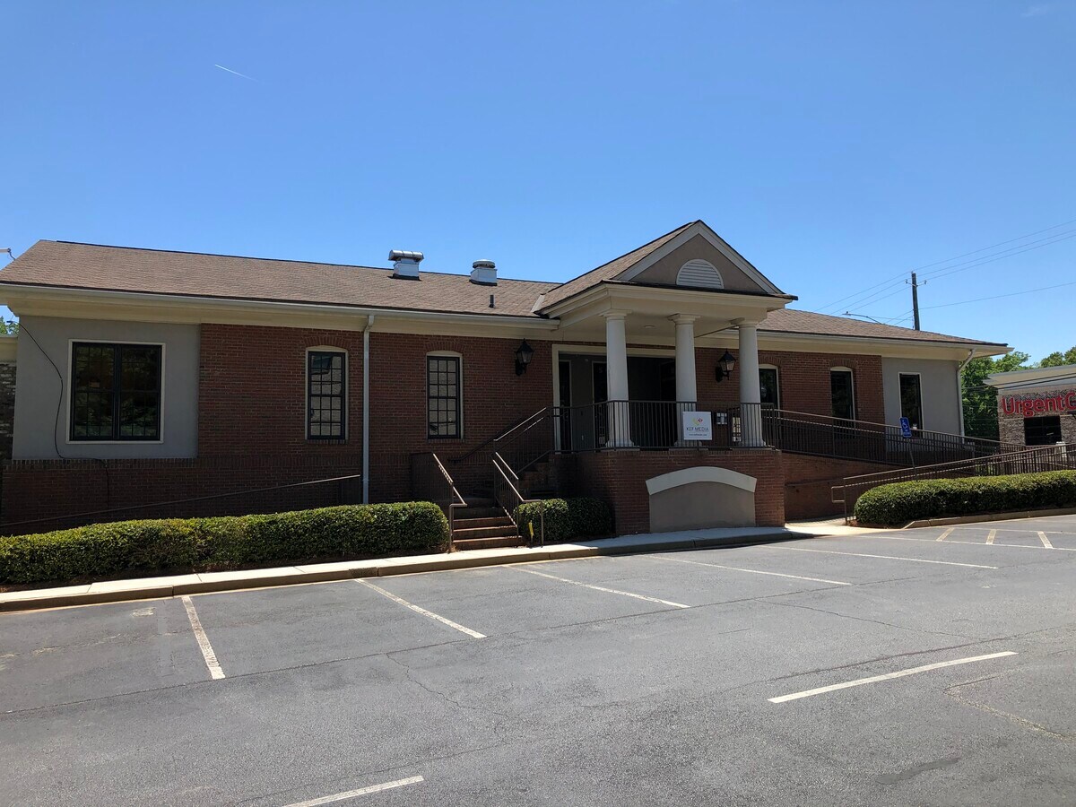 1161 Concord Rd SE, Smyrna, GA 30080