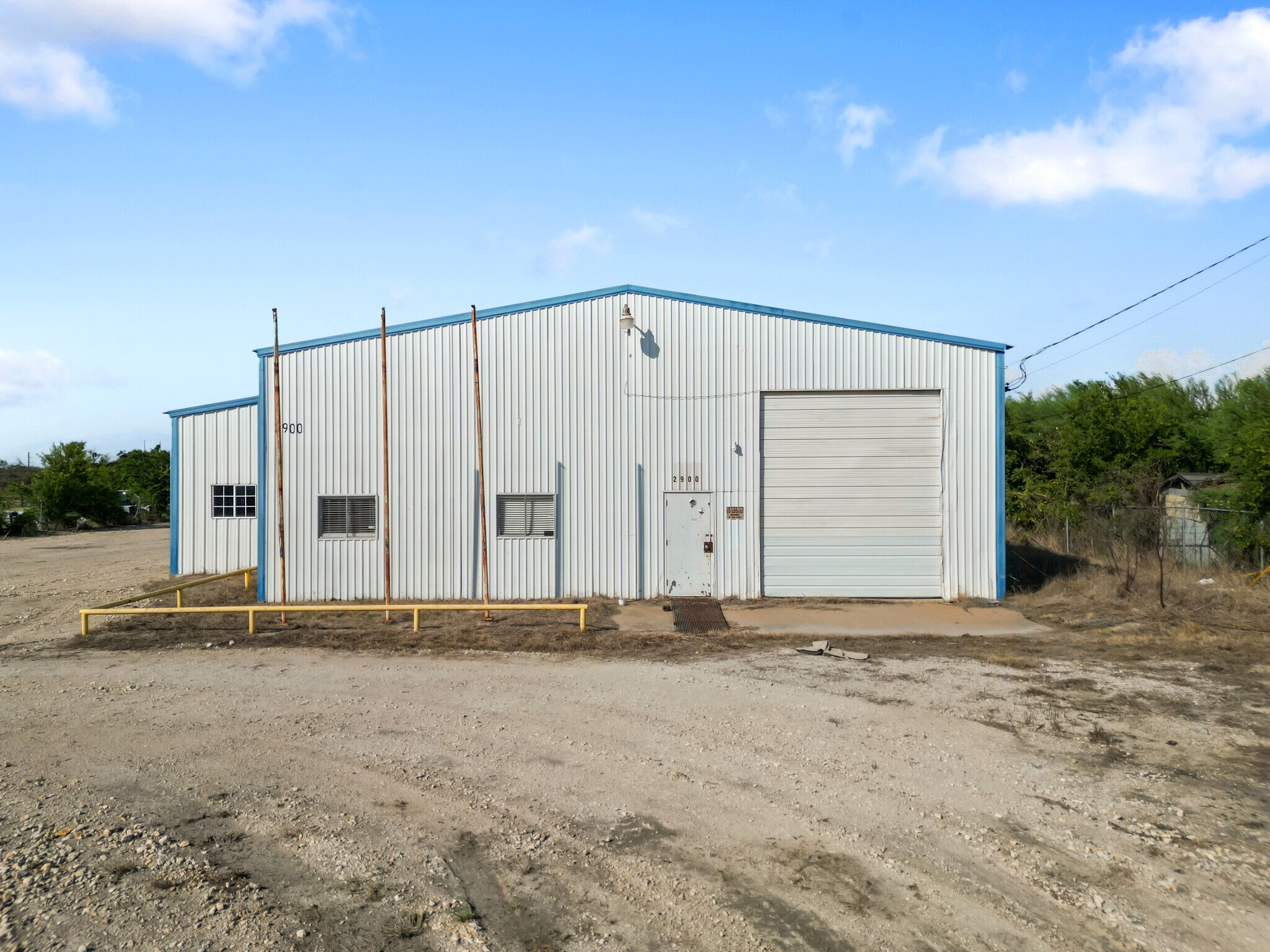 2900 Clarks Ln, Bryan, TX for lease Building Photo- Image 1 of 14
