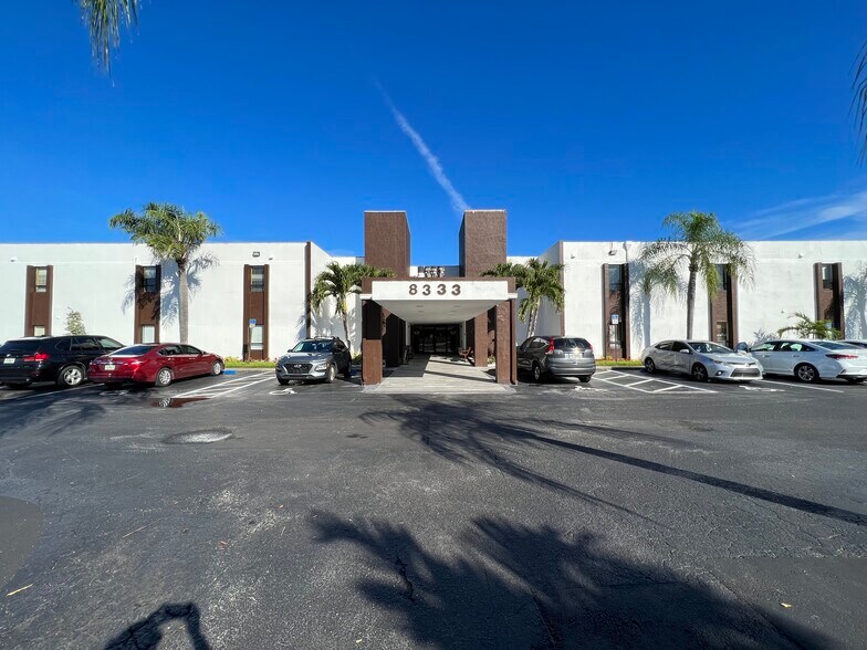 8333 W McNab Rd, Tamarac, FL 33321 McNab Medical Center 18