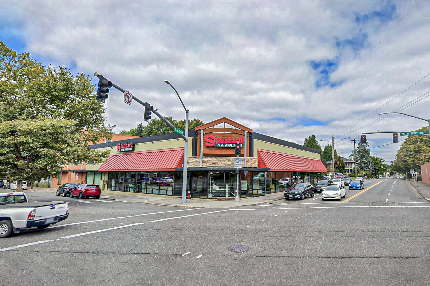 1205 NE 33rd Ave, Portland, OR for sale Building Photo- Image 1 of 1