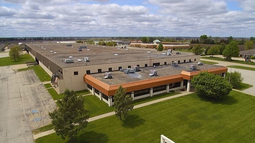 4105 Fieldstone Rd, Champaign, IL for sale - Building Photo - Image 1 of 1