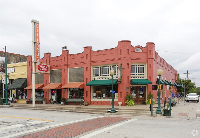 404 S Main St, Grapevine, TX for sale - Primary Photo - Image 1 of 1