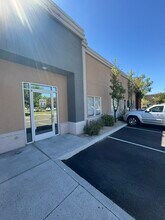1150 Financial Blvd, Reno, NV for lease Building Photo- Image 2 of 5