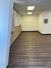 7501 York St, Denver, CO for lease Interior Photo- Image 1 of 7