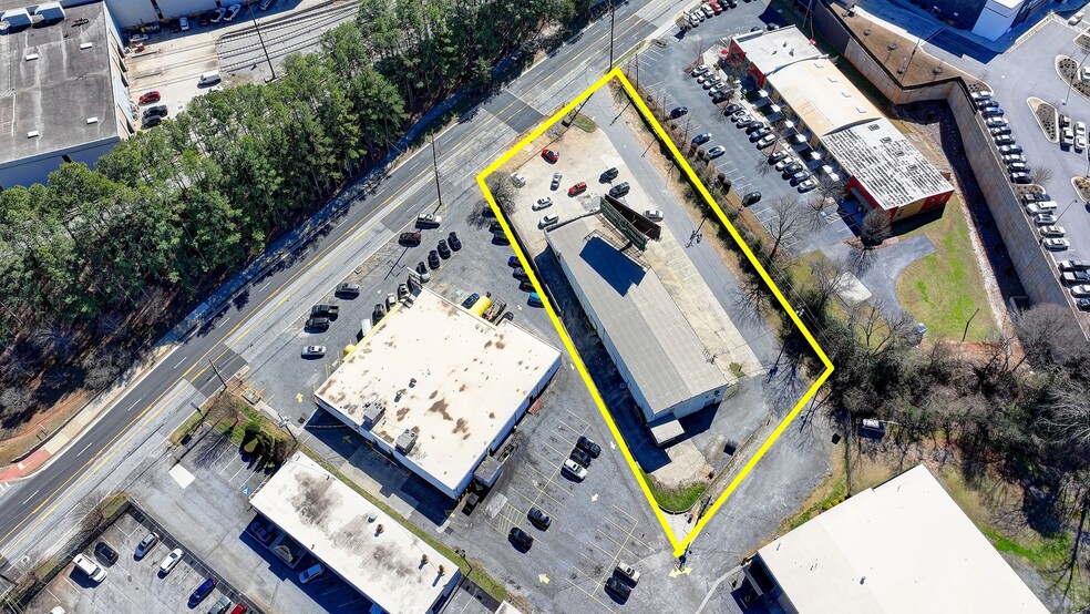 2774 E Ponce De Leon Ave, Decatur, GA for lease - Building Photo - Image 3 of 16