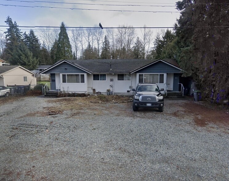 10618-10620 142 St, Surrey, BC for sale - Primary Photo - Image 1 of 1