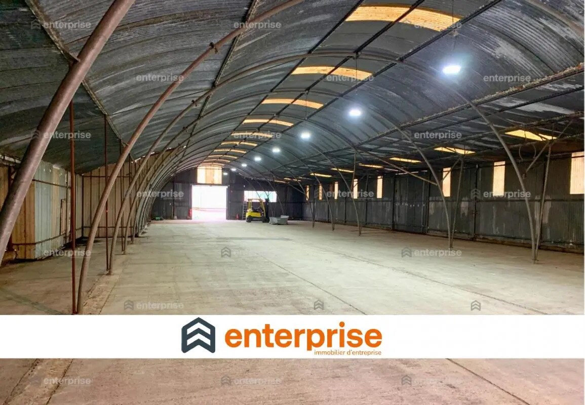 Flex in Béthisy-Saint-Pierre for lease Interior Photo- Image 1 of 4