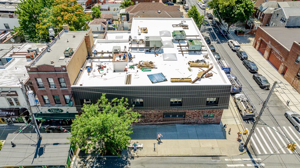 974 Morris Park Ave, Bronx, NY for lease - Aerial - Image 2 of 6