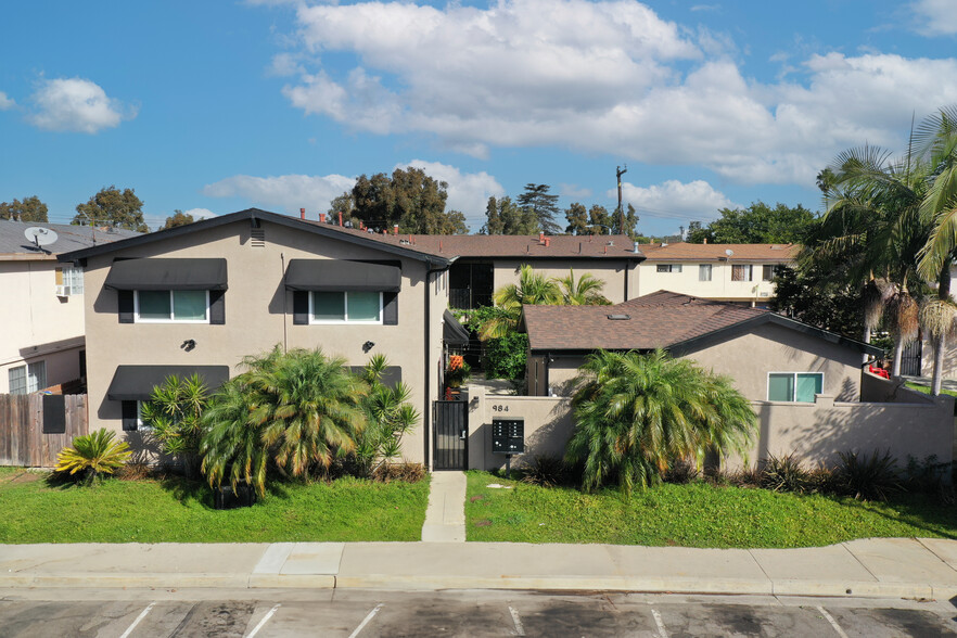 984 El Camino Dr, Costa Mesa, CA for sale - Building Photo - Image 2 of 23