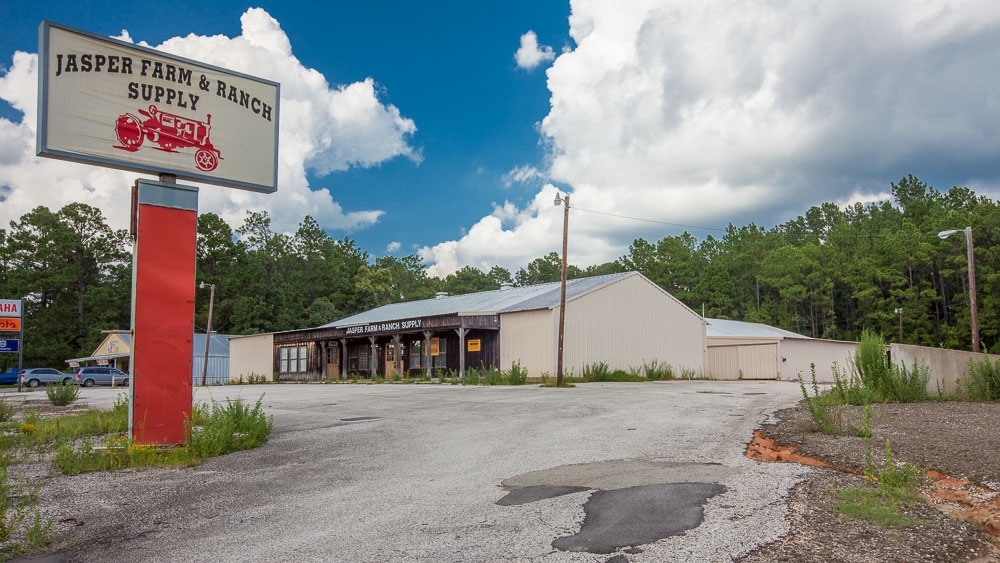 2850 N Wheeler St, Jasper, TX for sale Primary Photo- Image 1 of 1