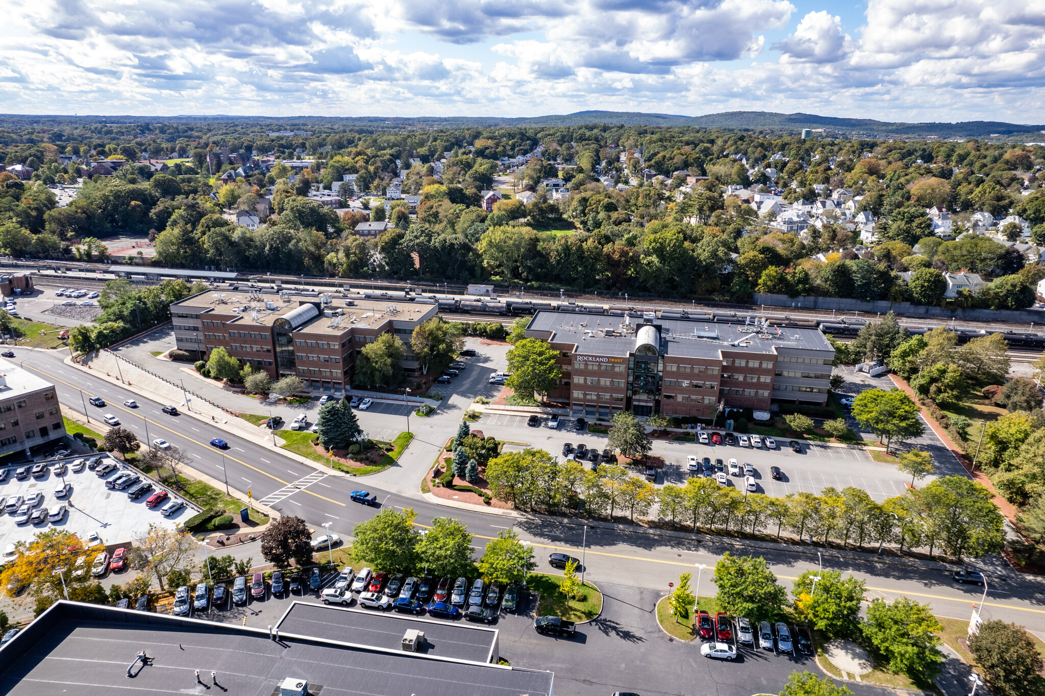 100 Grossman Dr, Braintree, MA for lease Building Photo- Image 1 of 8