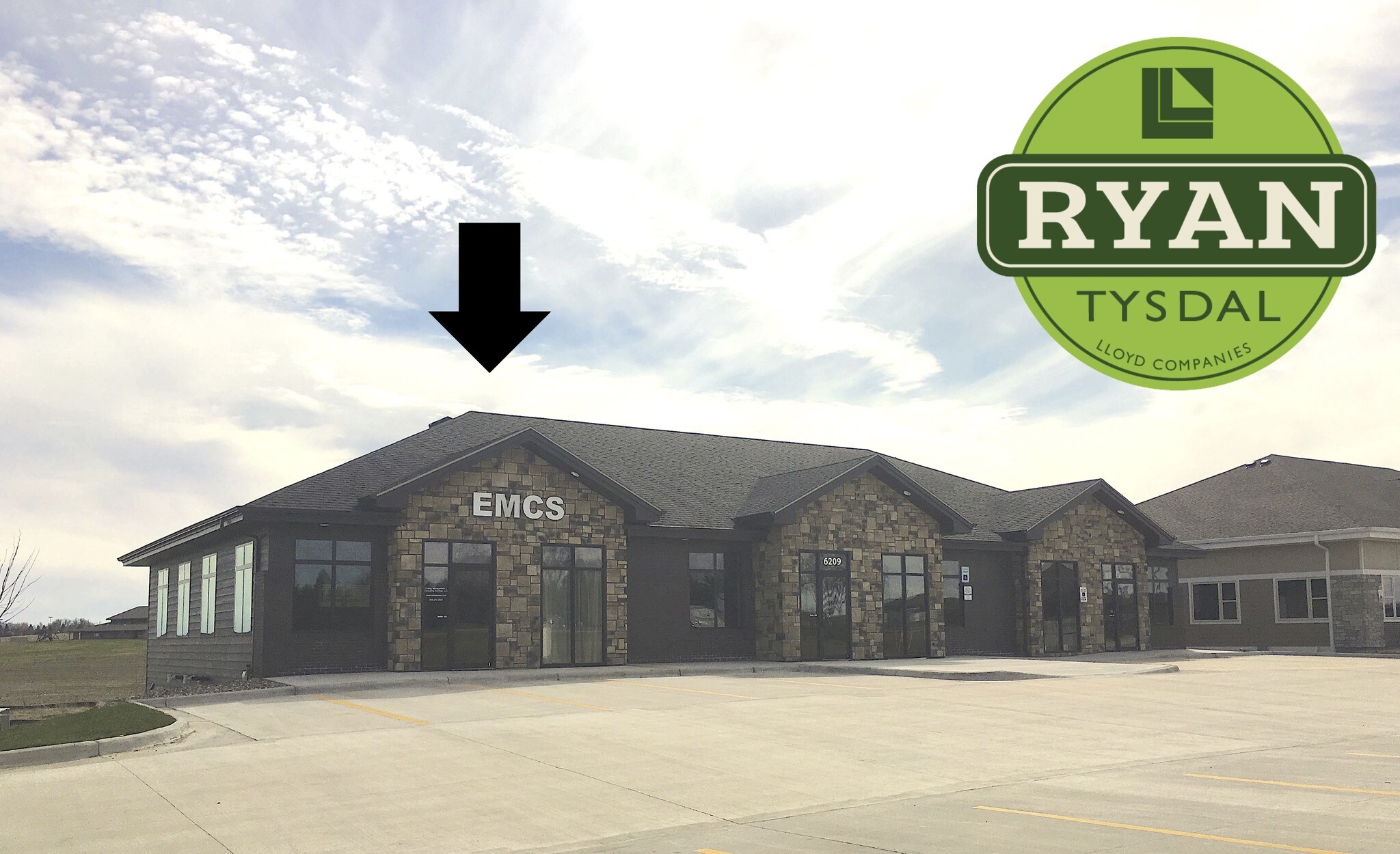 6221 E Silver Maple Cir, Sioux Falls, SD for sale Building Photo- Image 1 of 1