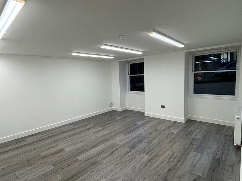 204 West George St, Glasgow for lease - Building Photo - Image 3 of 13