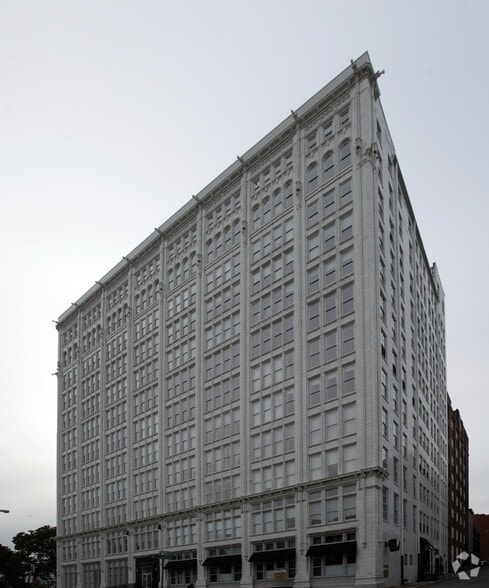 1501 Locust St, Saint Louis, MO for lease - Building Photo - Image 3 of 38