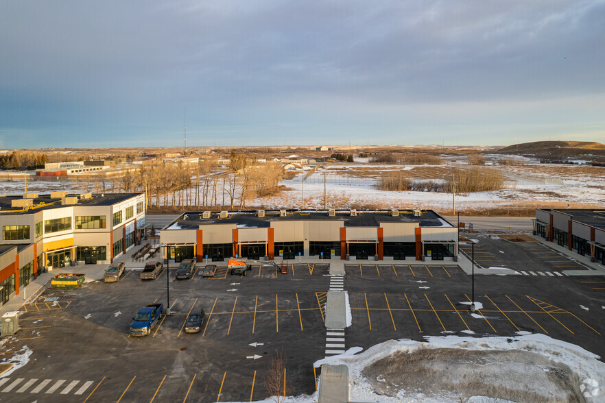 2 Royal Vista Link NW, Calgary, AB for lease - Aerial - Image 2 of 5