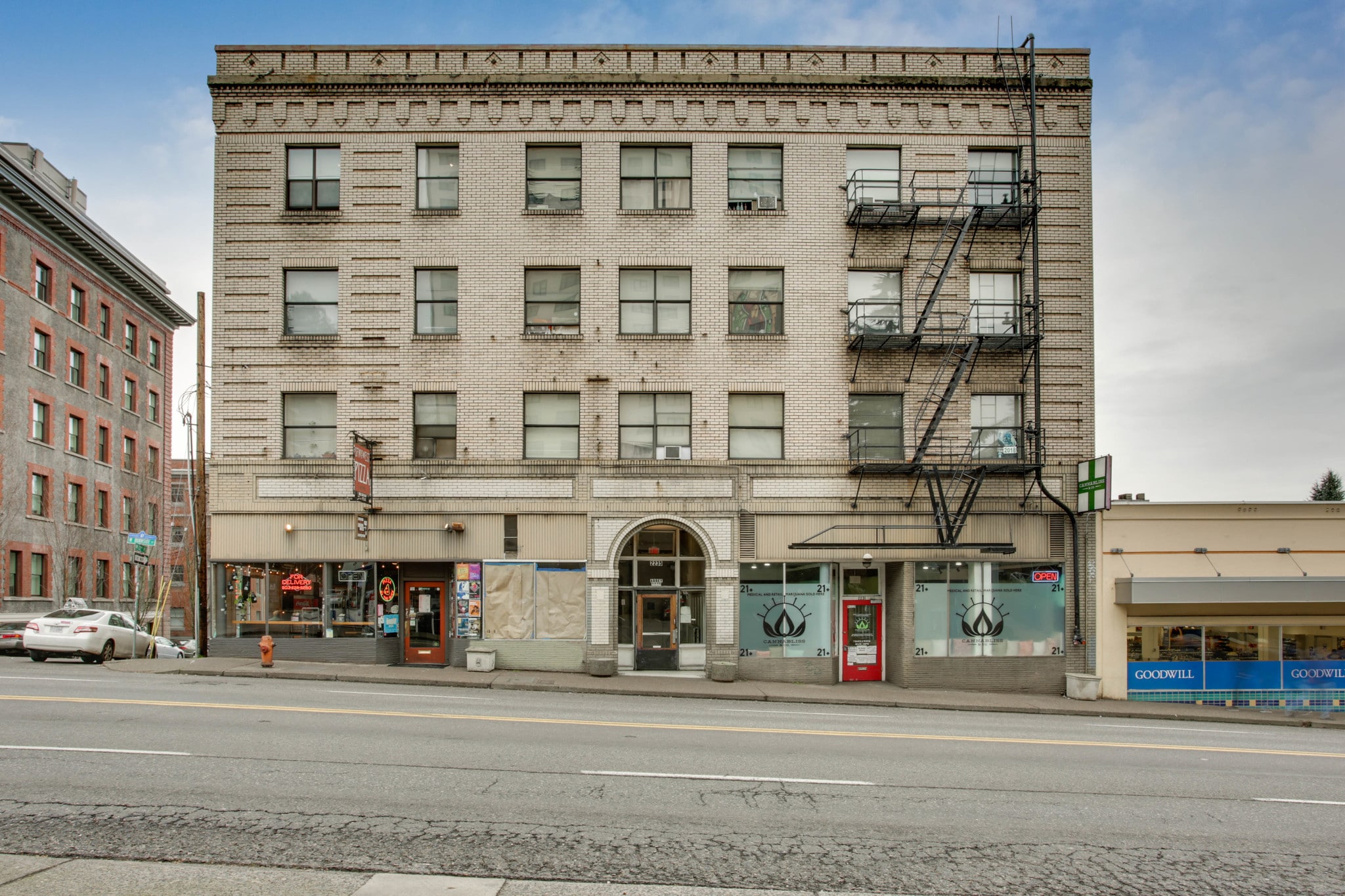 2235-2241 W Burnside St, Portland, OR for sale Building Photo- Image 1 of 1