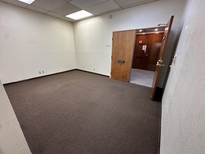 460 E Carson Plaza Dr, Carson, CA for lease Building Photo- Image 2 of 9