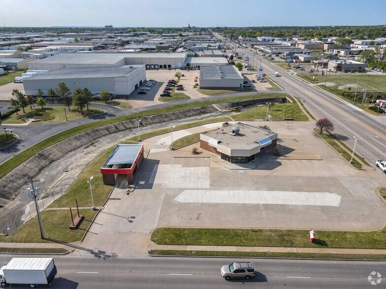 5115 S Mingo Rd, Tulsa, OK for lease - Aerial - Image 1 of 6