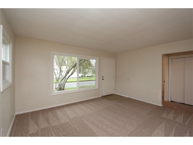 810 S 3rd Ave, Kelso, WA for sale Primary Photo- Image 1 of 1