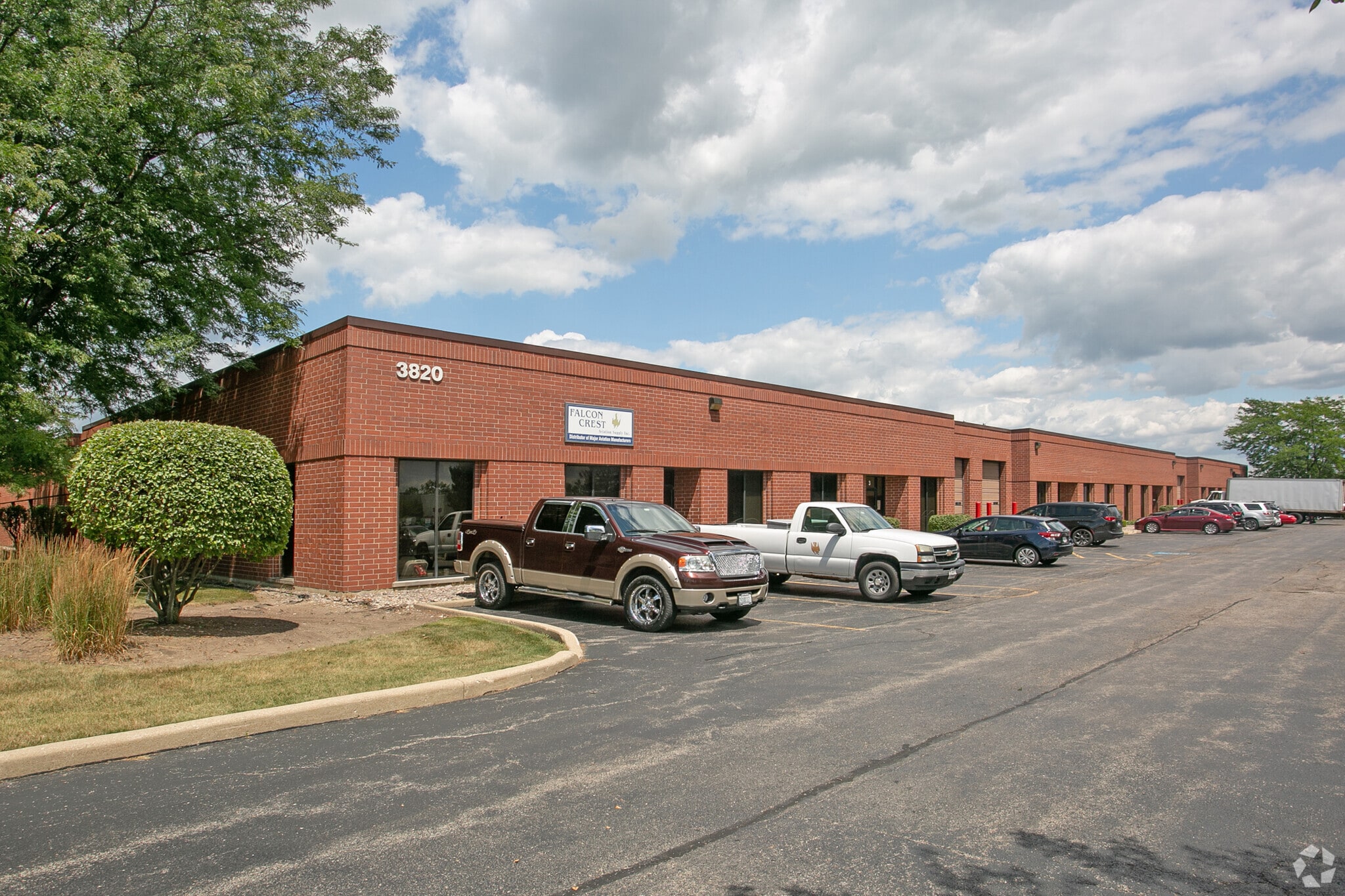 3820 Ohio Ave, St Charles, IL for sale Primary Photo- Image 1 of 1