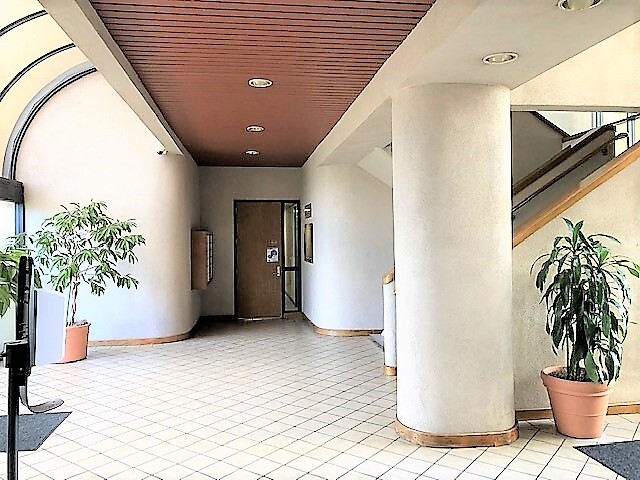 1260-1290 B St, Hayward, CA for lease - Lobby - Image 3 of 6