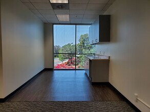 25950 Acero, Mission Viejo, CA for lease Interior Photo- Image 2 of 4