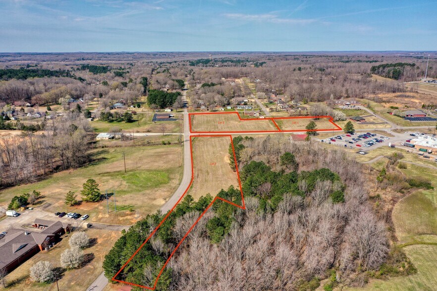 0 R B Wilson DR, Huntingdon, TN for sale - Building Photo - Image 1 of 8