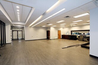 400 Memorial Drive Ext, Greer, SC for lease Interior Photo- Image 1 of 8