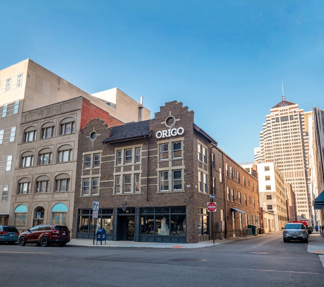 34-38 W Gay St, Columbus, OH for lease - Building Photo - Image 1 of 3