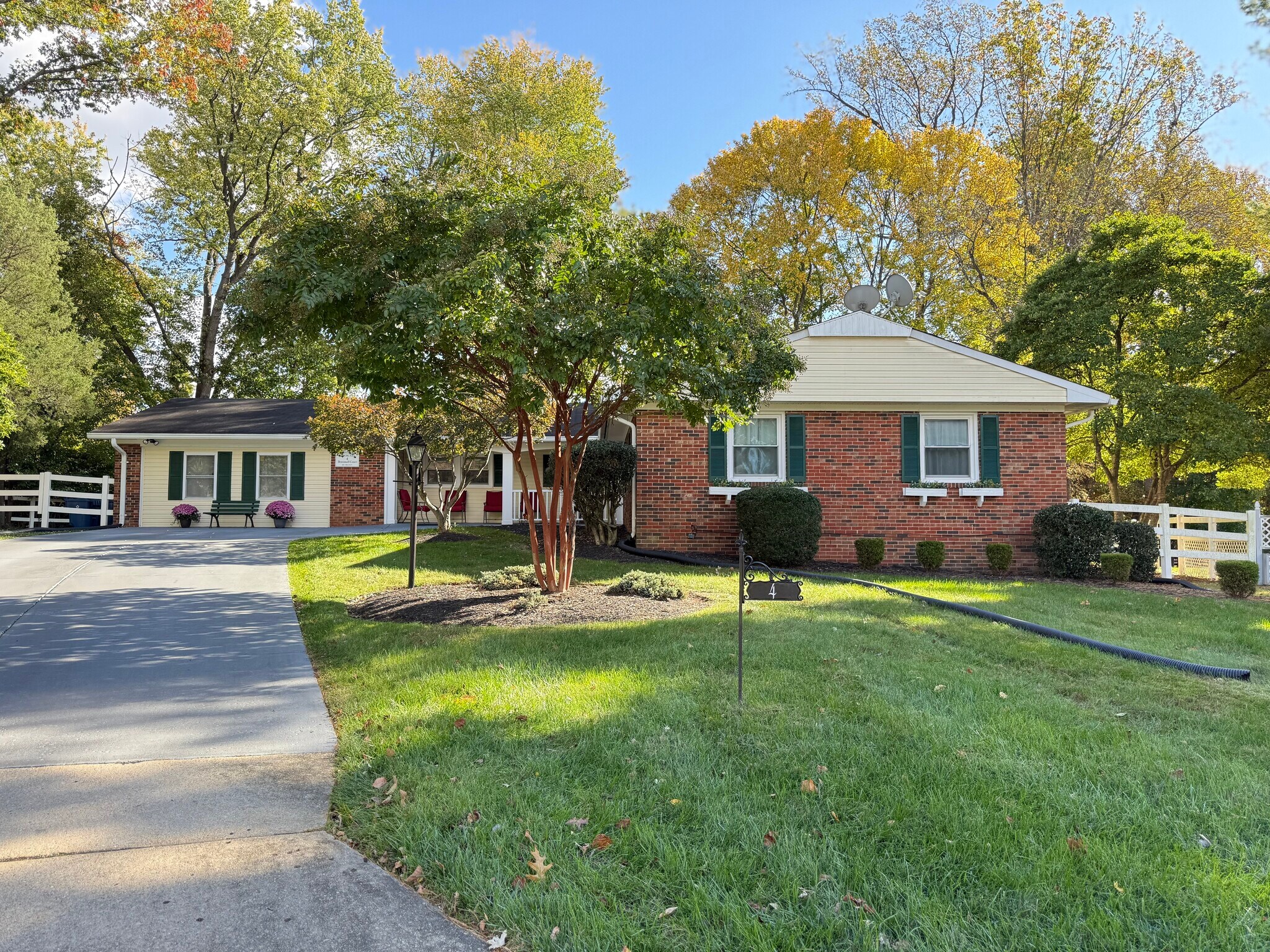 4 Broomall Ct, Silver Spring, MD for sale Primary Photo- Image 1 of 24